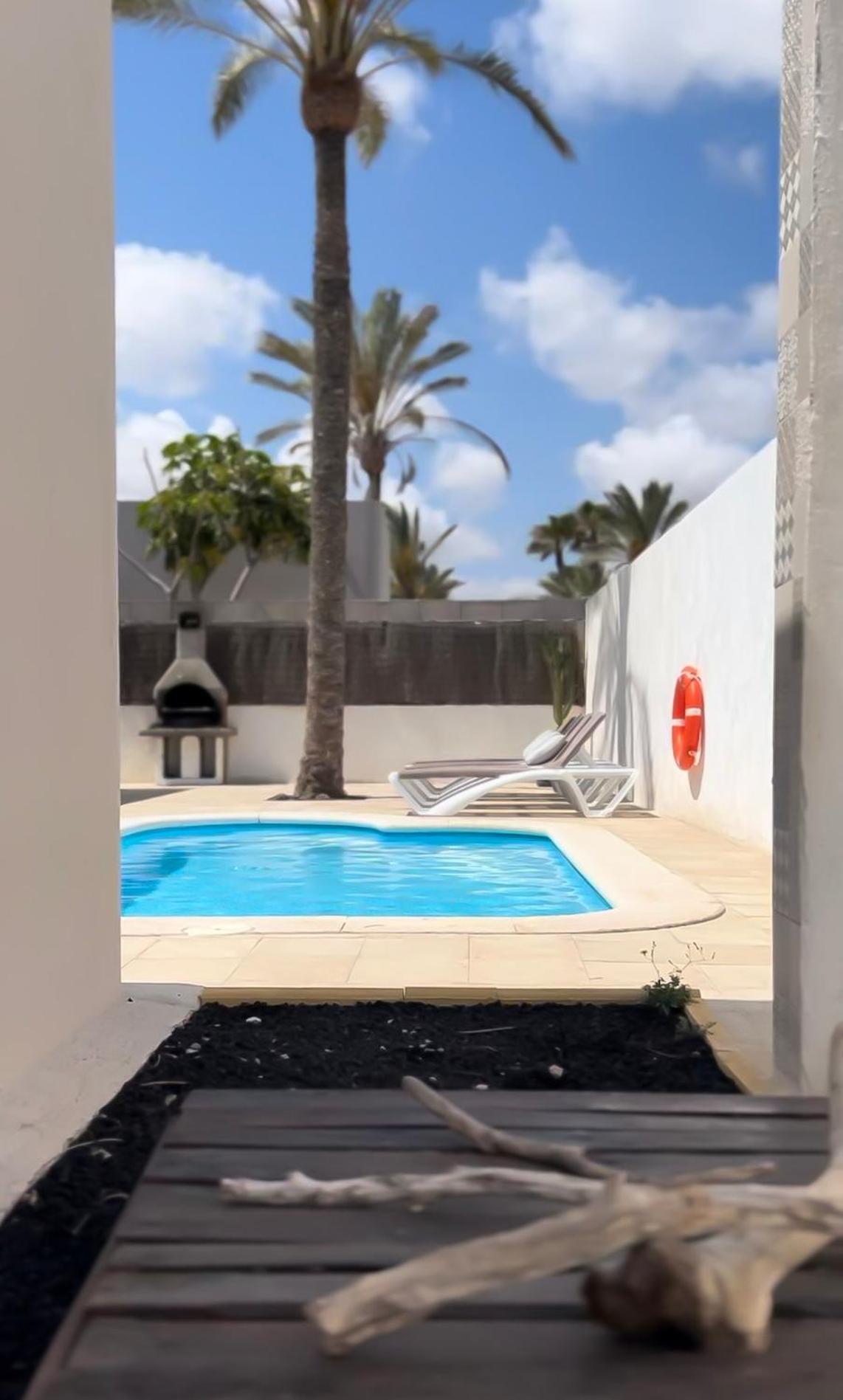 House Boho Palm With Private Heated Pool And Garden, 3 Bedrooms, Wi-Fi Corralejo Bagian luar foto